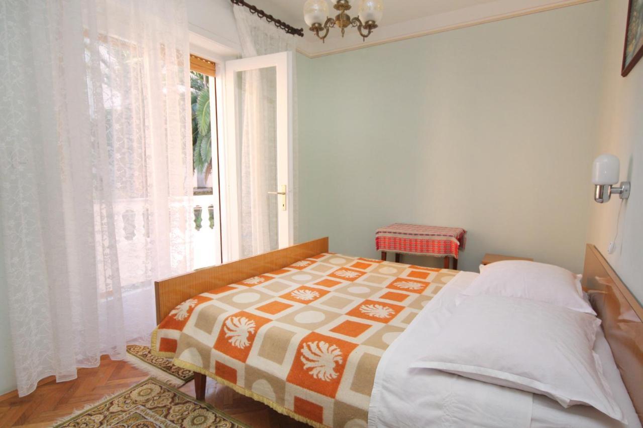 Apartments And Rooms With Parking Space Palit, Rab - 5061 Екстериор снимка