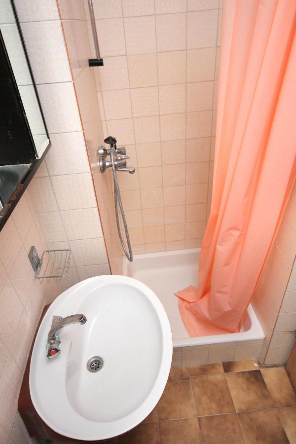 Apartments And Rooms With Parking Space Palit, Rab - 5061 Екстериор снимка