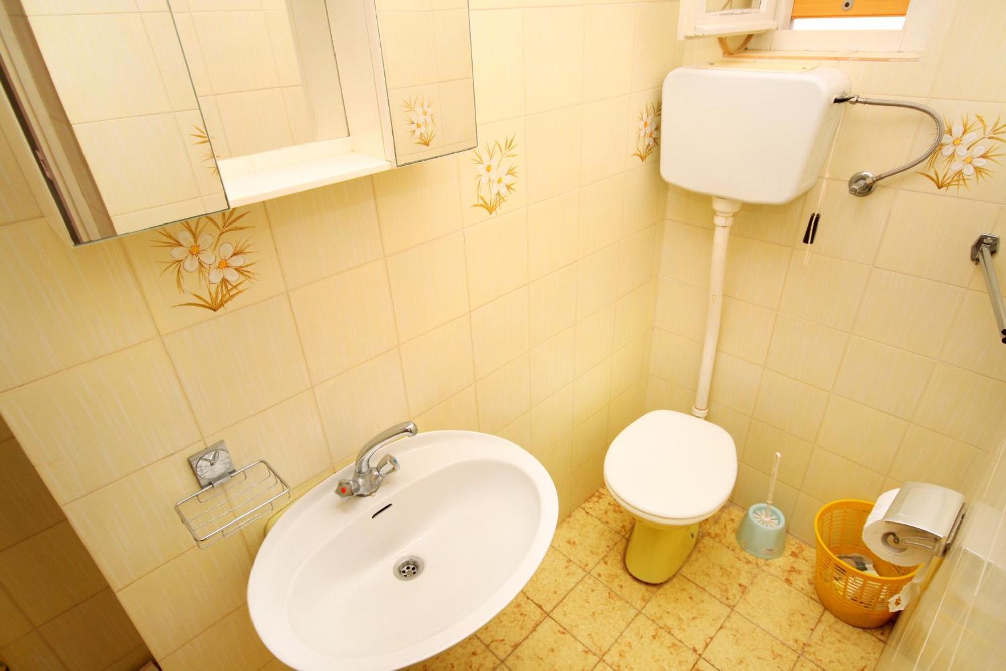 Apartments And Rooms With Parking Space Palit, Rab - 5061 Стая снимка
